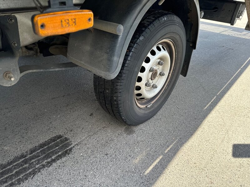 Ford 350 EcoBlue Leader 2.0 2dr Dropside Manual Diesel