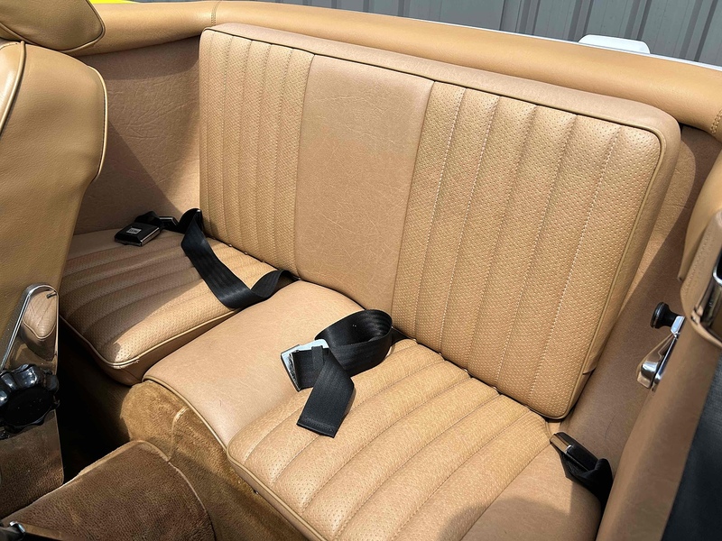 Mercedes-Benz SL 560 5.5 Convertible Petrol