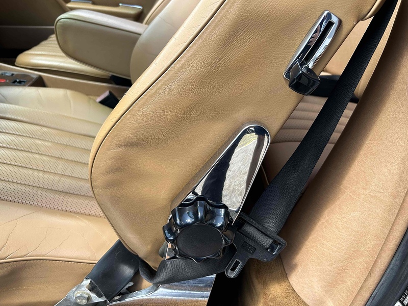 Mercedes-Benz SL 560 5.5 Convertible Petrol