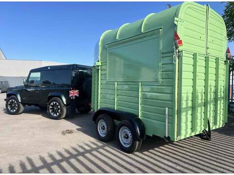 RICE OF LEICESTERSHIRE TRAILER HORSEBOX CATERING - U3846