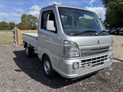 Mitsubishi MiniCab 4 x 4 Khaki Edition 658 2dr Pickup Manual Petrol