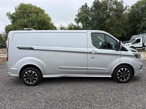 Ford CUSTOM L2 SPORT SPORT - U3949