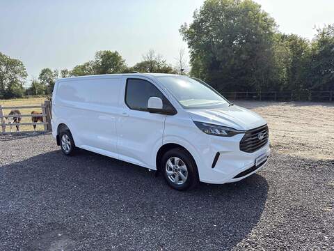 Ford Transit Custom 2.0 350 EcoBlue Limited Panel Van 5dr Diesel Manual FWD L2 H2 Euro 6 (s/s) (185 ps)