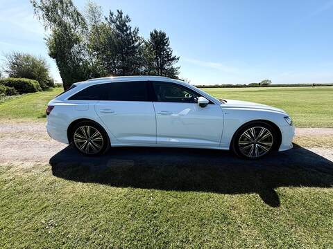 Audi A6 Avant TFSI S-line Quattro Estate 340ps S-Line Quattro - U4112