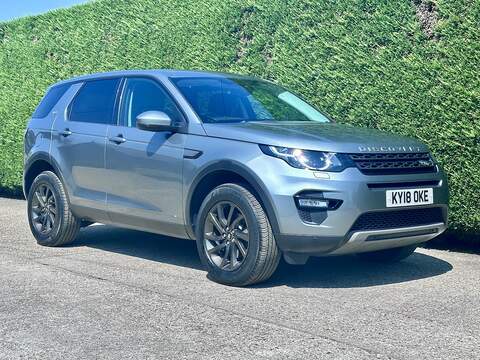 2.0 TD4 SE Tech SUV 5dr Diesel Auto 4WD Euro 6 (s/s) (180 ps)