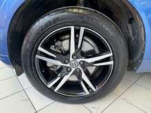 Volvo XC60 h T6 R-Design 