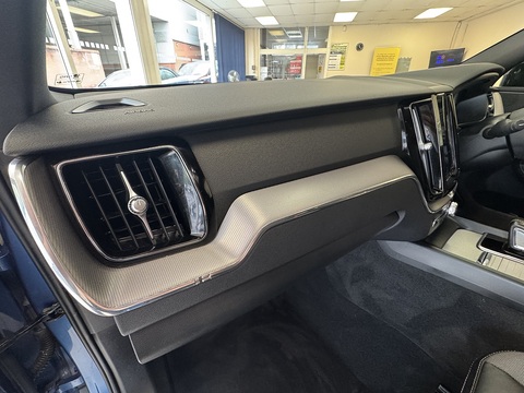 2.0h T6 Recharge 11.6kWh R-Design SUV 5dr Petrol Plug-in Hybrid Auto AWD Euro 6 (s/s) (340 ps)