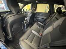 Volvo XC60 h T6 R-Design 
