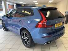Volvo XC60 h T6 R-Design 