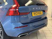 Volvo XC60 h T6 R-Design 