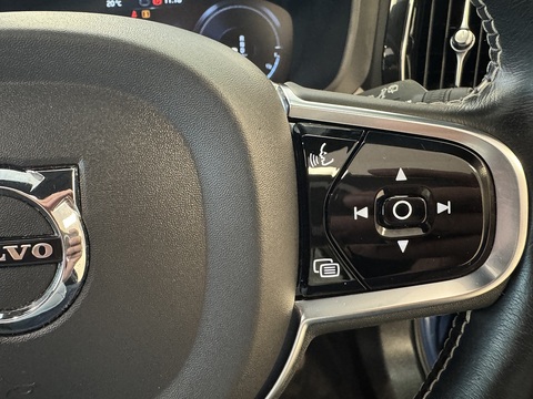 2.0h T6 Recharge 11.6kWh R-Design SUV 5dr Petrol Plug-in Hybrid Auto AWD Euro 6 (s/s) (340 ps)