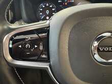 Volvo XC60 h T6 R-Design 