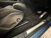 Volvo XC60 h T6 R-Design 