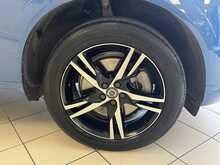 Volvo XC60 h T6 R-Design 