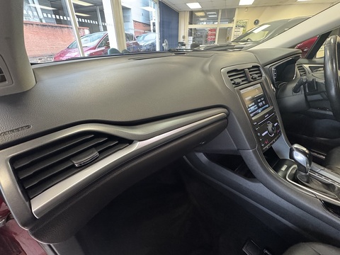 2.0T EcoBoost Titanium Hatchback 5dr Petrol Auto Euro 6 (s/s) (240 ps)