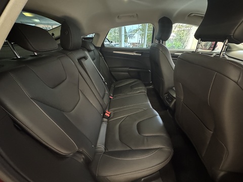 2.0T EcoBoost Titanium Hatchback 5dr Petrol Auto Euro 6 (s/s) (240 ps)