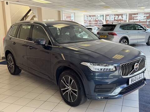 2.0 B5 MHEV Momentum SUV 5dr Diesel Hybrid Auto 4WD Euro 6 (s/s) (235 ps)