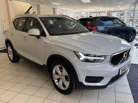 2.0 T4 Momentum SUV 5dr Petrol Auto AWD Euro 6 (s/s) (190 ps)
