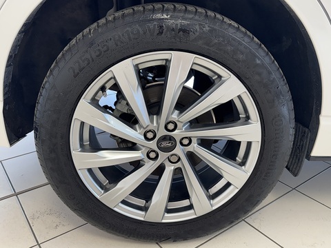 2.5h Duratec Vignale SUV 5dr Petrol Hybrid CVT Euro 6 (s/s) (190 ps)