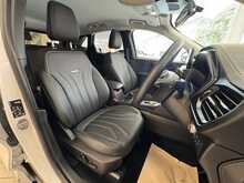 Ford Kuga h Duratec Vignale 