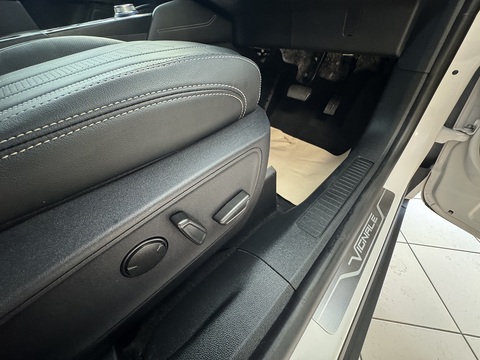 2.5h Duratec Vignale SUV 5dr Petrol Hybrid CVT Euro 6 (s/s) (190 ps)