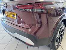 Nissan Qashqai DIG-T MHEV Tekna+ 