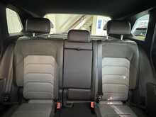 Volkswagen Tiguan TDI R-Line Tech 