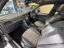 Volkswagen Tiguan TDI R-Line Tech 