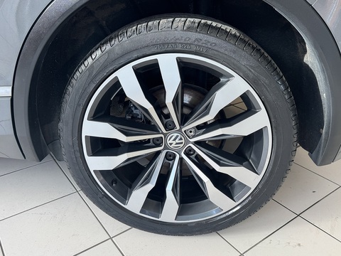 2.0 TDI R-Line Tech SUV 5dr Diesel Manual Euro 6 (s/s) (150 ps)