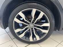 Volkswagen Tiguan TDI R-Line Tech 