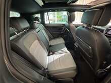 Volkswagen Tiguan TDI R-Line Tech 