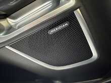 Jaguar E-PACE P300e R-Dynamic HSE 