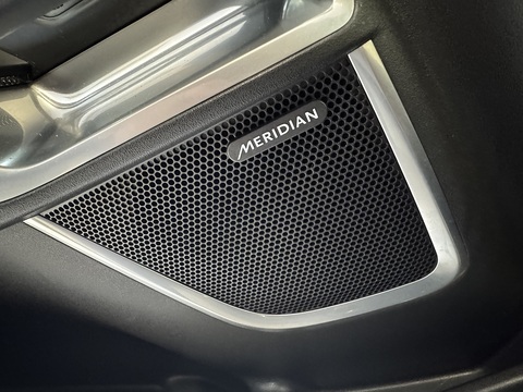 1.5 P300e 12.17kWh R-Dynamic HSE SUV 5dr Petrol Plug-in Hybrid Auto AWD Euro 6 (s/s) (309 ps)