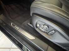 Jaguar E-PACE P300e R-Dynamic HSE 