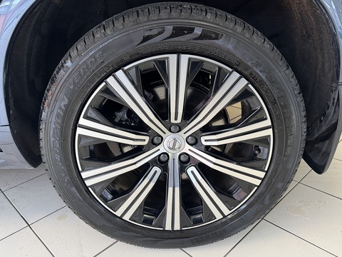 2.0h T8 Twin Engine Recharge 11.6kWh Inscription SUV 5dr Petrol Plug-in Hybrid Auto 4WD Euro 6 (s/s) (390 ps)