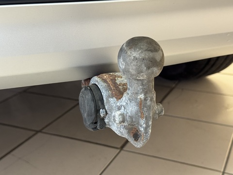 2.0h T8 Twin Engine Recharge 11.6kWh Inscription SUV 5dr Petrol Plug-in Hybrid Auto 4WD Euro 6 (s/s) (390 ps)