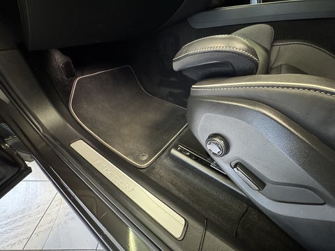 2.0 B5 MHEV R-Design SUV 5dr Petrol Hybrid Auto AWD Euro 6 (s/s) (250 ps)