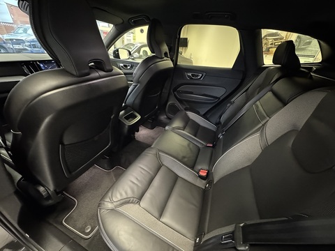 2.0 B5 MHEV R-Design SUV 5dr Petrol Hybrid Auto AWD Euro 6 (s/s) (250 ps)