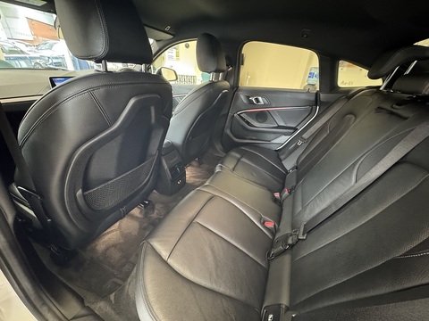 2.0 220d M Sport Saloon 4dr Diesel Auto Euro 6 (s/s) (190 ps)