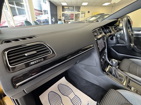 1.5 TSI EVO GPF R-Line Hatchback 5dr Petrol DSG Euro 6 (s/s) (150 ps)