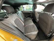 Volkswagen Golf TSI EVO R-Line 