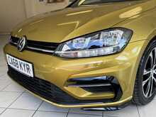 Volkswagen Golf TSI EVO R-Line 