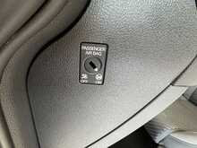 Volkswagen Golf TSI EVO R-Line 