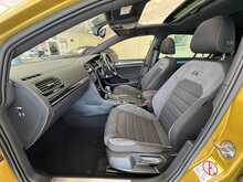 Volkswagen Golf TSI EVO R-Line 
