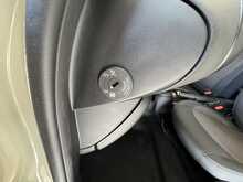 MINI Hatch One Classic 