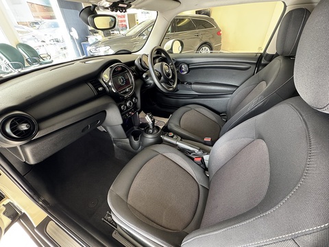 1.5 One Classic Hatchback 3dr Petrol Steptronic Euro 6 (s/s) (102 ps)