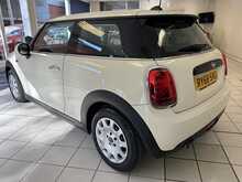 MINI Hatch One Classic 
