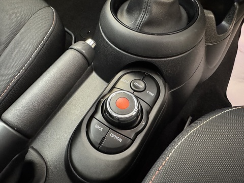 1.5 One Classic Hatchback 3dr Petrol Steptronic Euro 6 (s/s) (102 ps)