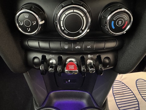 1.5 One Classic Hatchback 3dr Petrol Steptronic Euro 6 (s/s) (102 ps)