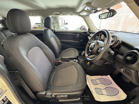 1.5 One Classic Hatchback 3dr Petrol Steptronic Euro 6 (s/s) (102 ps)